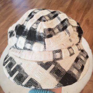 Vintage Burberry hat